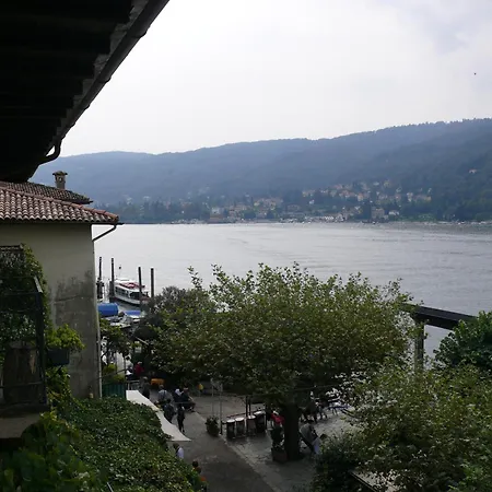 Olga Daire Stresa